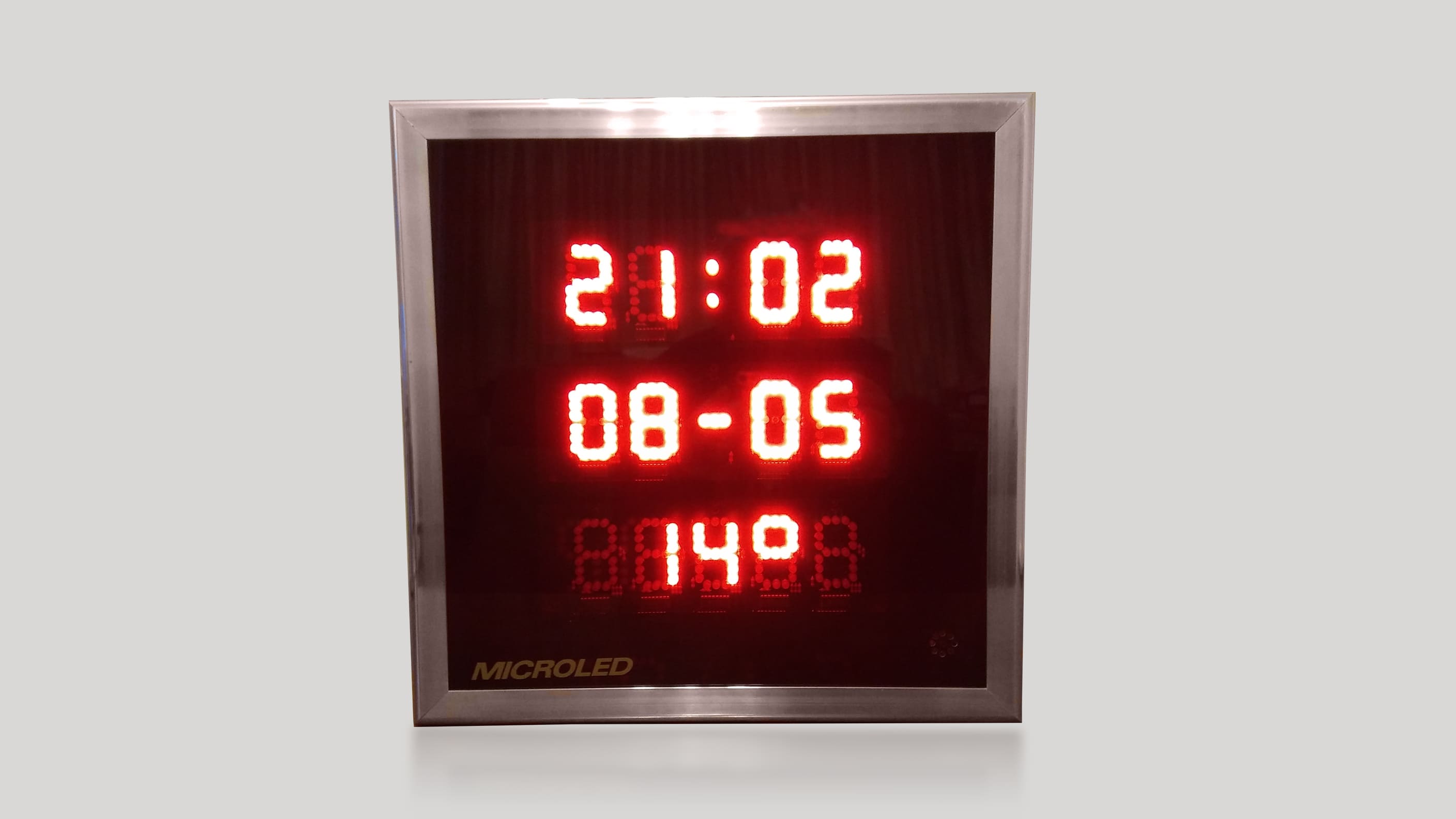 Indicador LED de 3 líneas: hora, fecha y temperatura modelo 3HFT50R